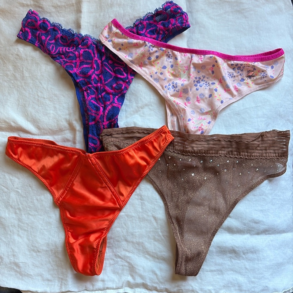Savage x Fenty panties lot - Small